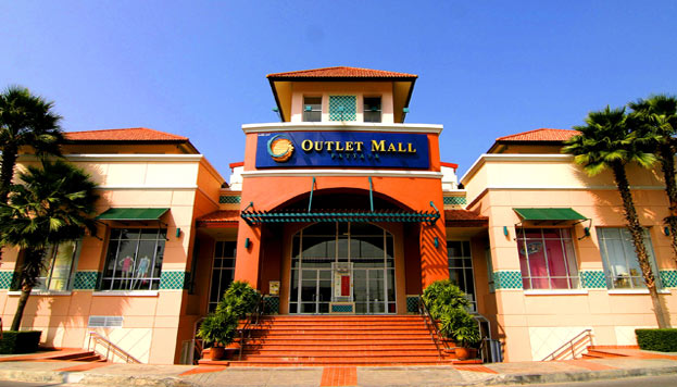 outlet mall